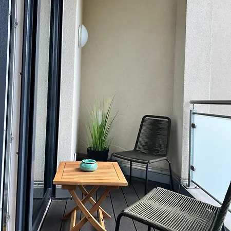 Modernes Apartment Mit Balkon Und Parkplatz Zentrum Hannover Exterior photo