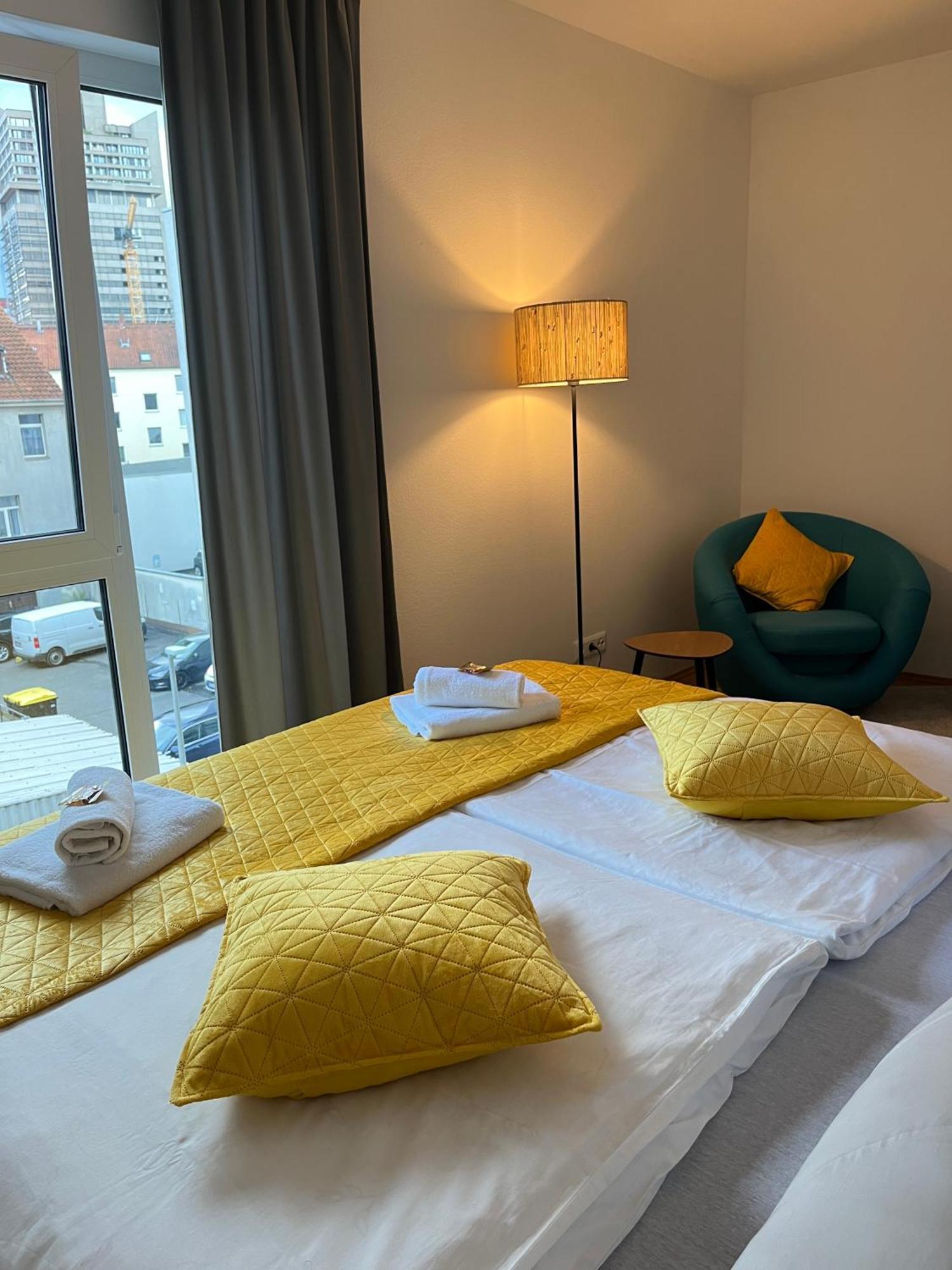 Modernes Mit Balkon Und Parkplatz Zentrum Hannover