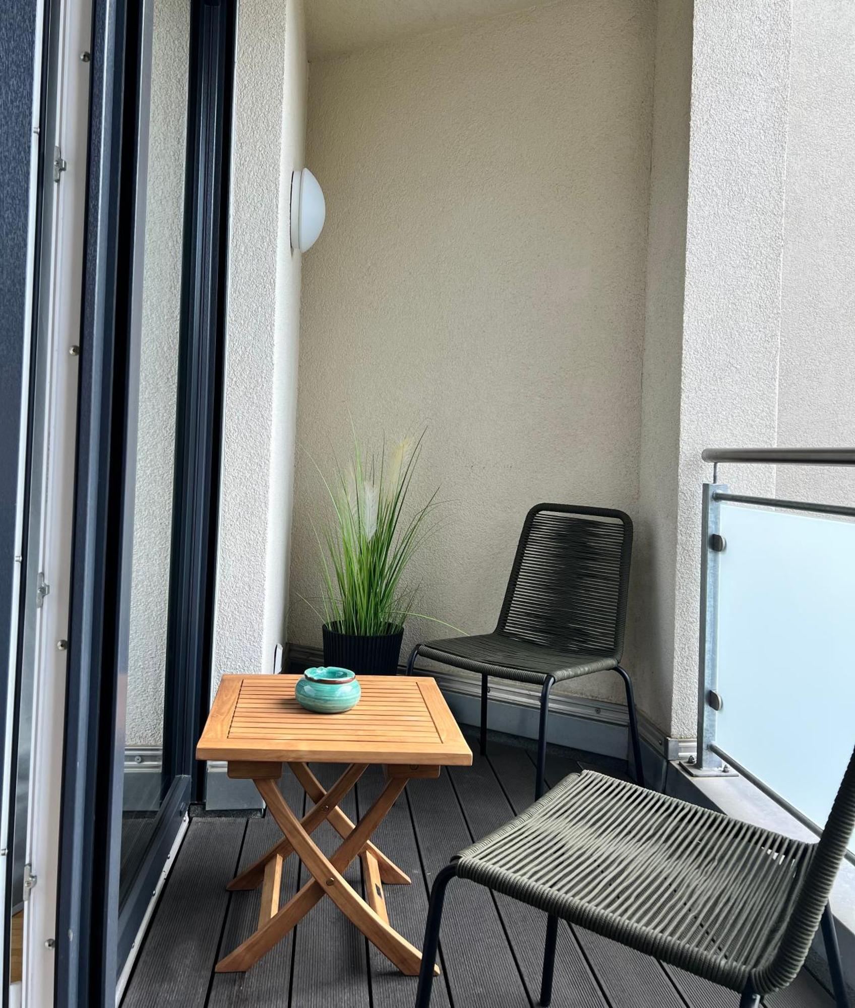 Modernes Mit Balkon Und Parkplatz Zentrum * Hannover